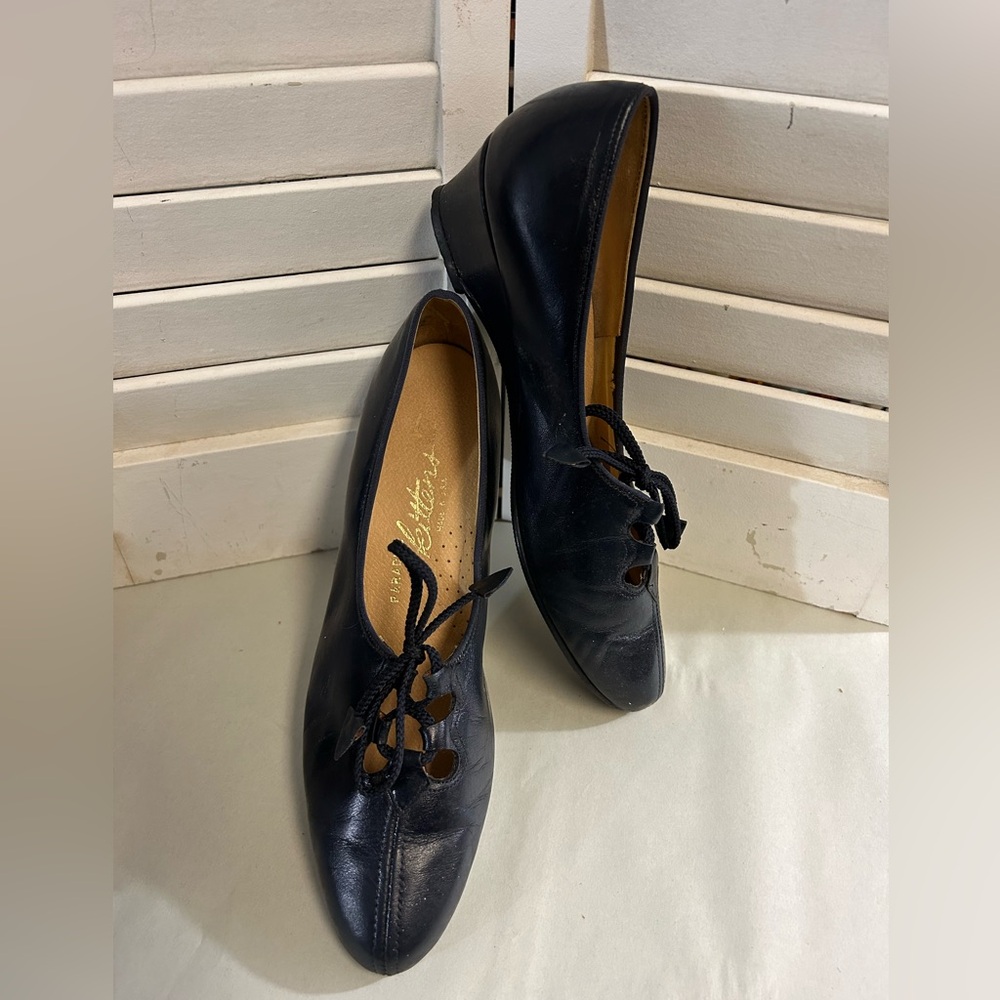 Paradise Kittens 1960’s shoes lace up wedge heel Vintage